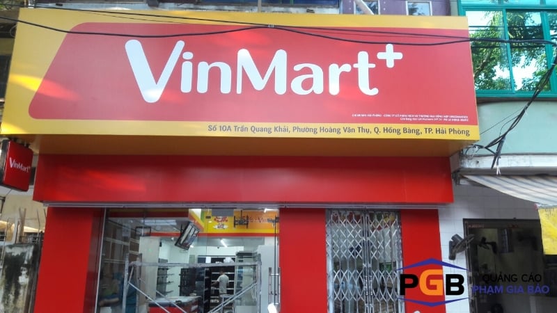 Thi công bảng hiệu siêu thị VinMart+ tại Nha Trang
