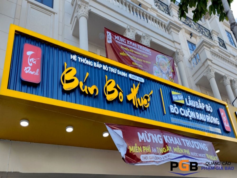 Làm bảng hiệu quán ăn Bún bò Huế truyền thống Nha Trang