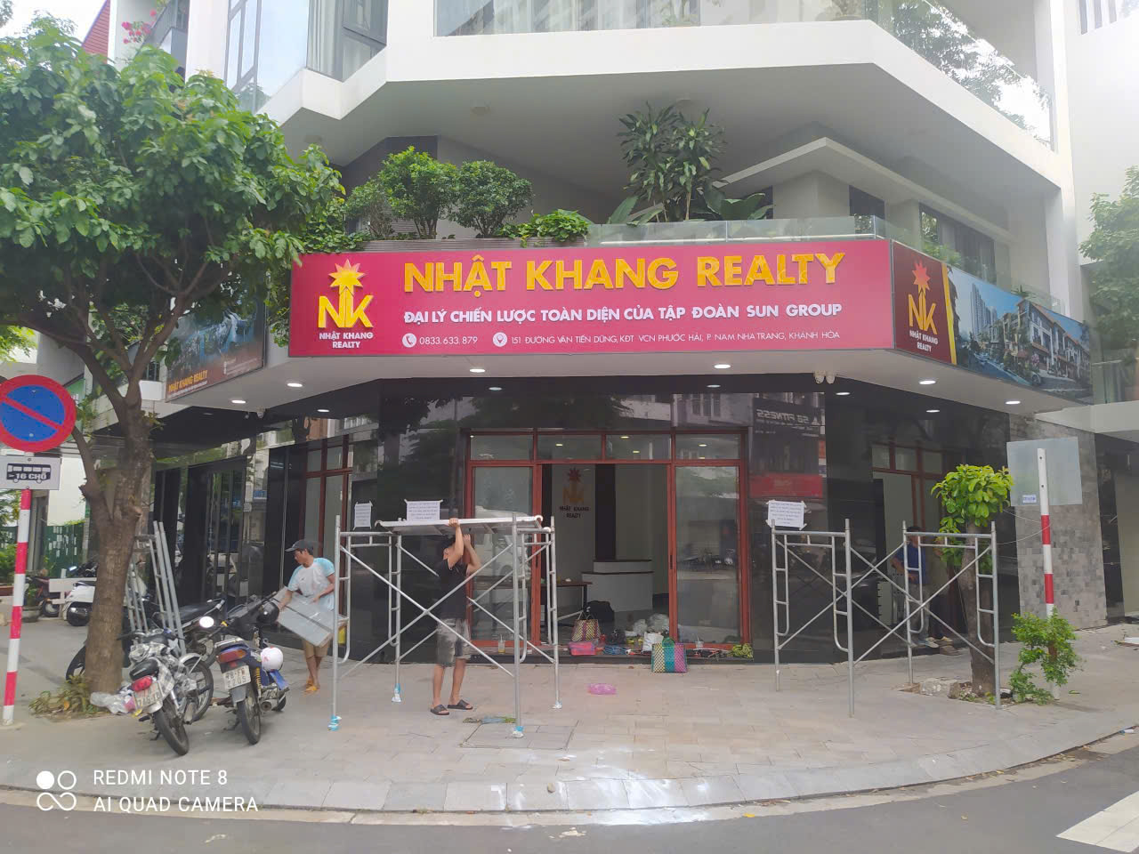 Thi công bảng hiệu văn phòng bất động sản Nhật Khang Realty Sun Group Nha Trang